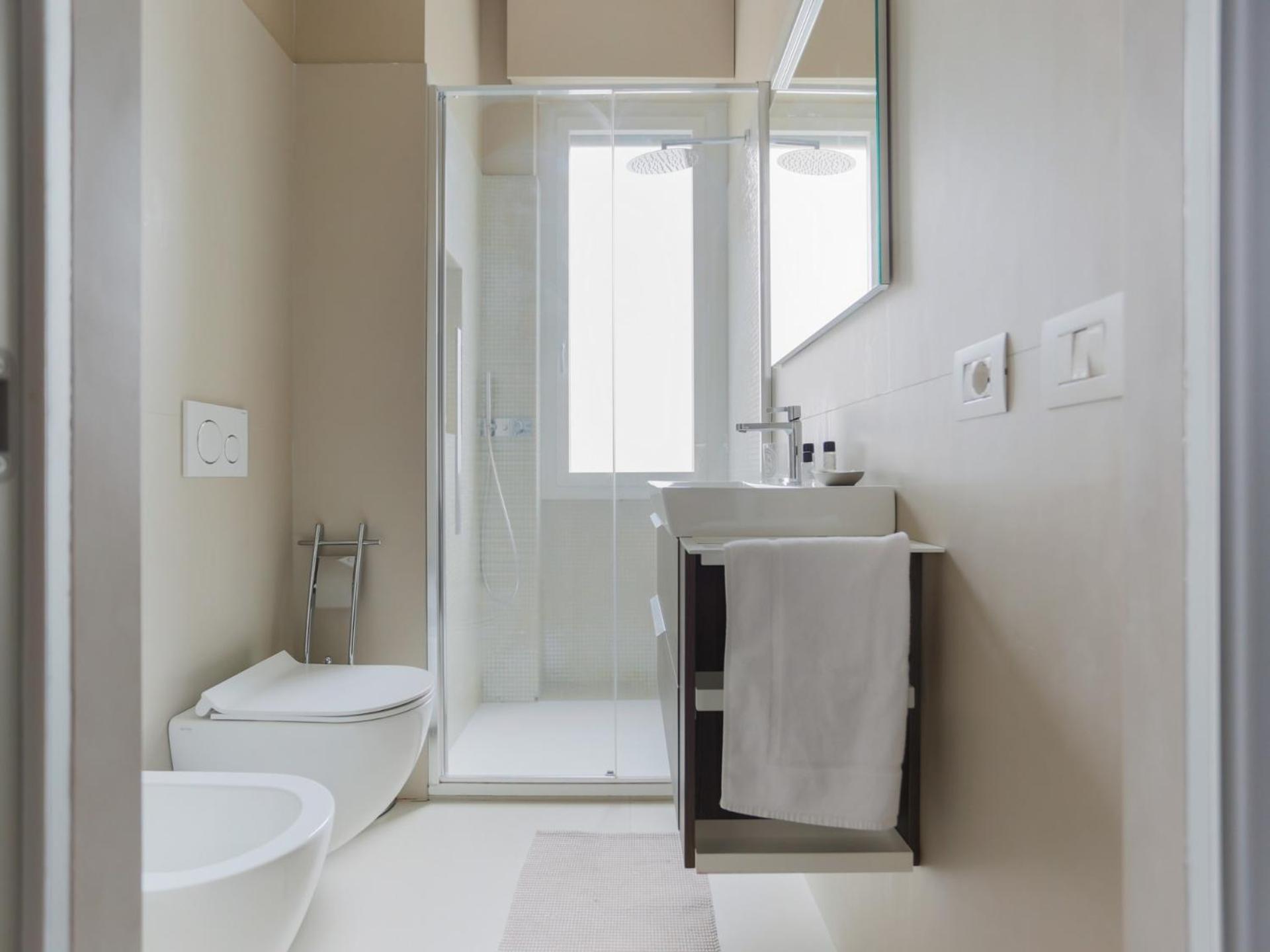 מילאנו The Best Rent - One-Bedroom Apartment In Moscova מראה חיצוני תמונה